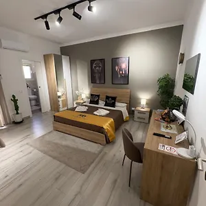 La Via Di Mezzo Appartamento Catania