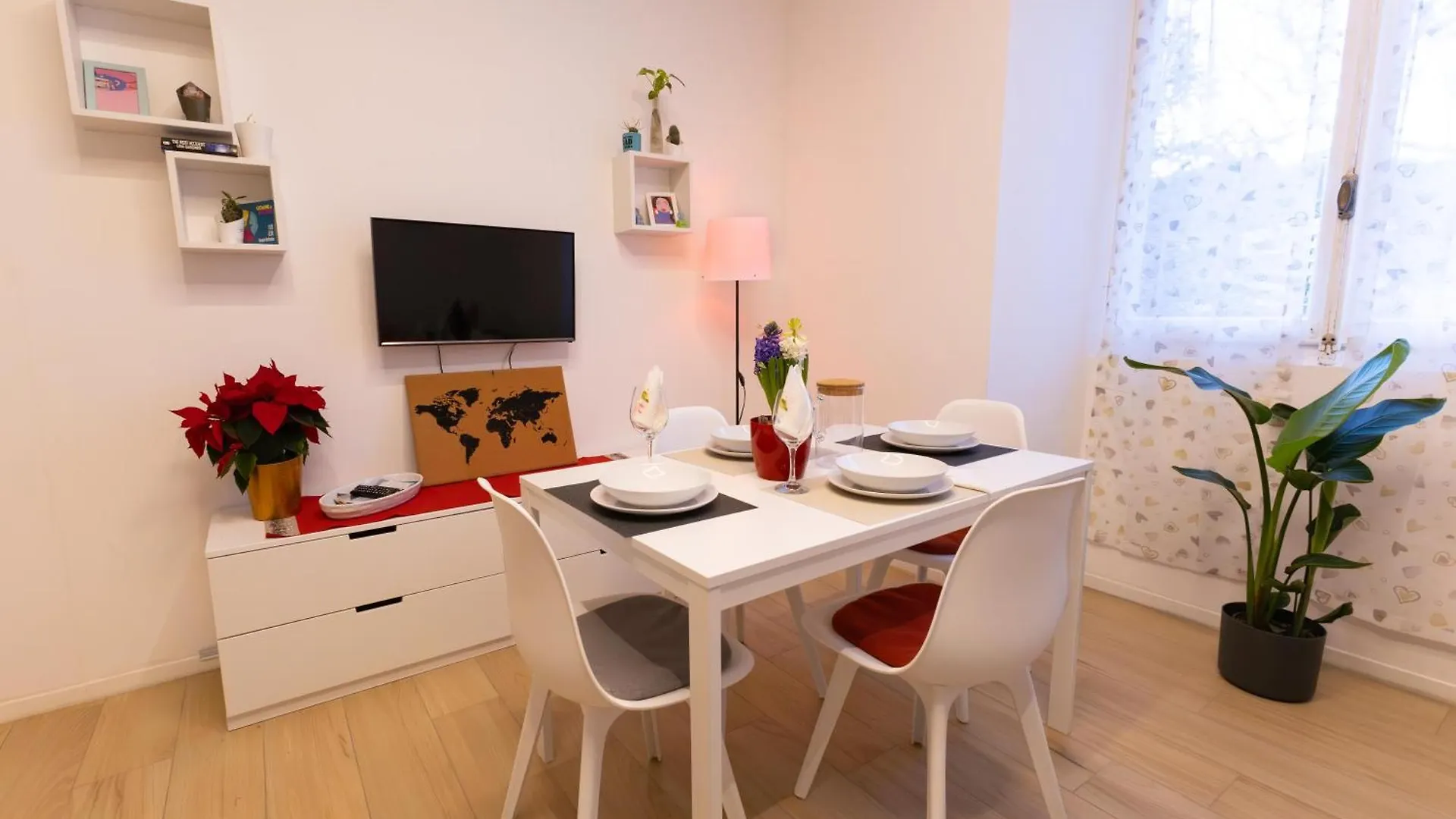 Il Giglio - Free Parking Apartment Como Italy
